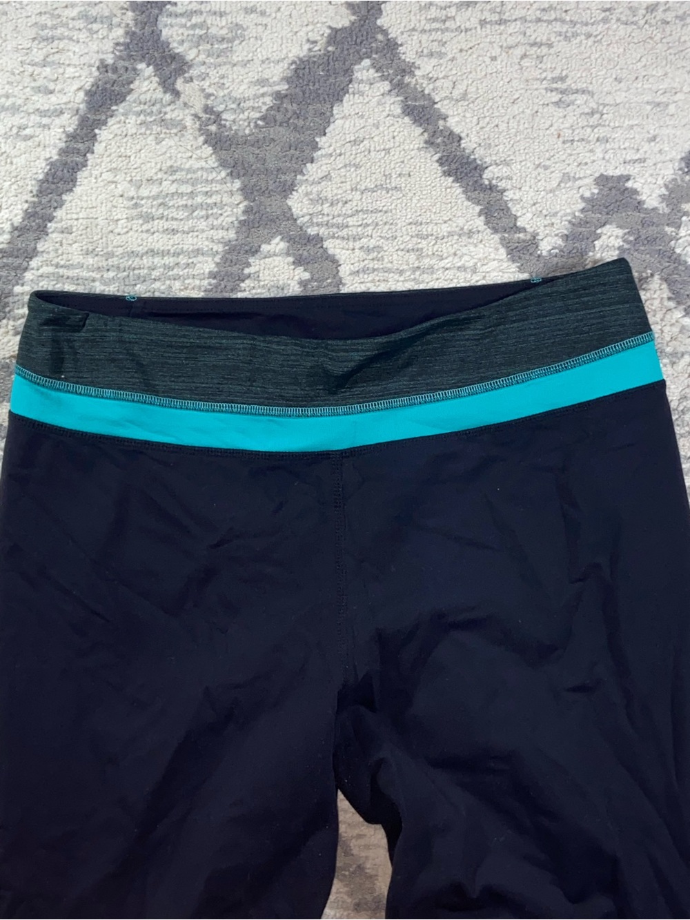 Tuff Athletics Black Capri Leggings with Teal Waistband - Picture 3 of 4